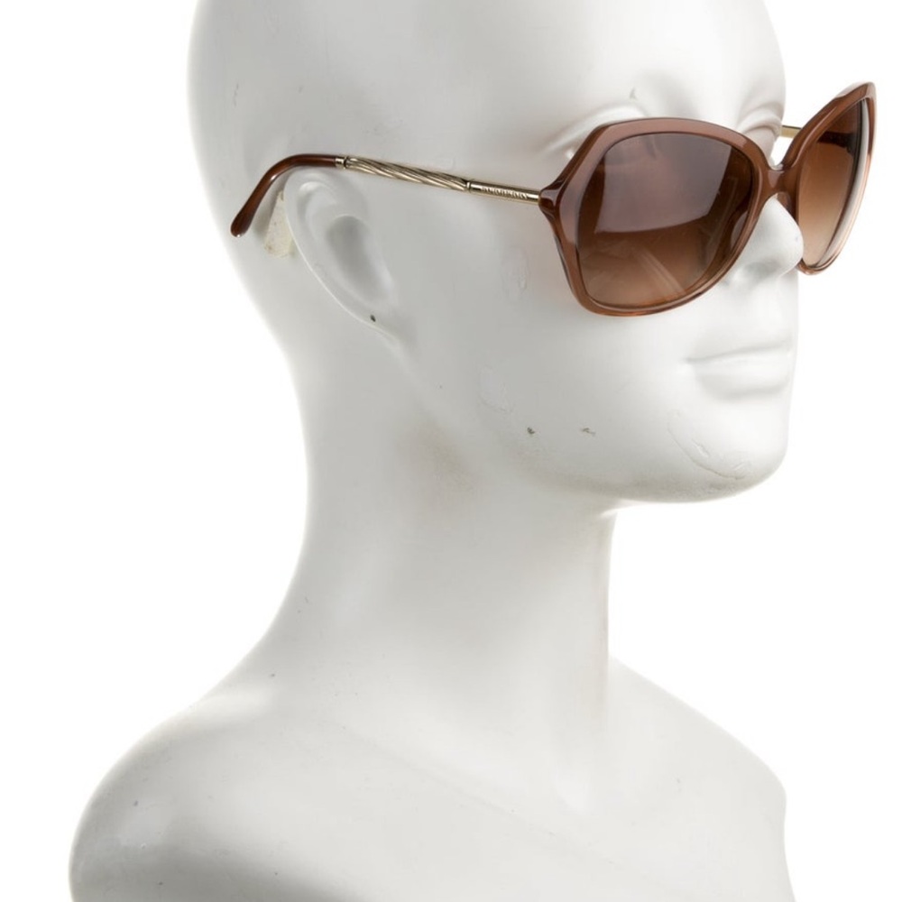 Burberry Chic Oversized Gradient Sunglasses - Picture 2 of 5